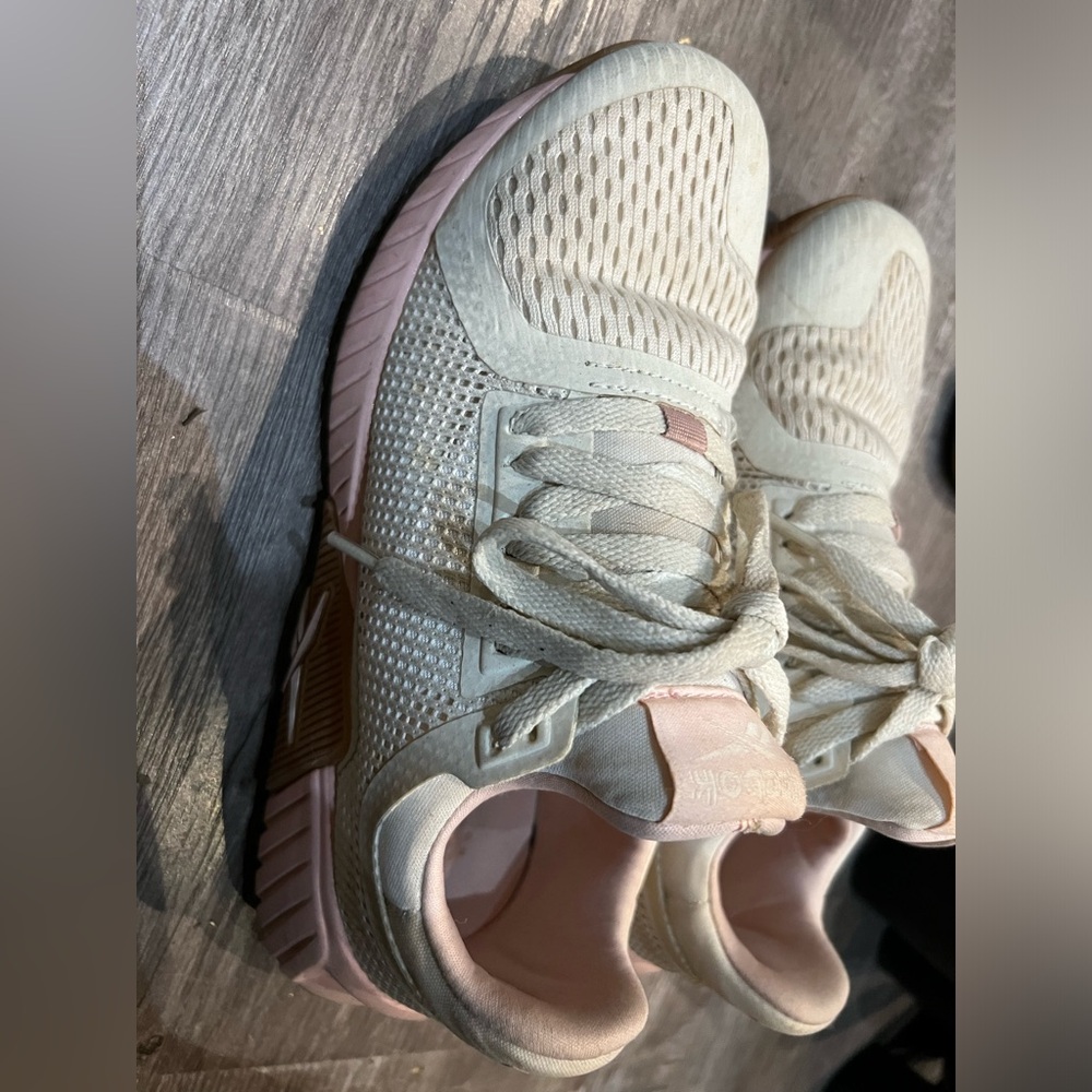 Adidas shoes need cleaning size 6